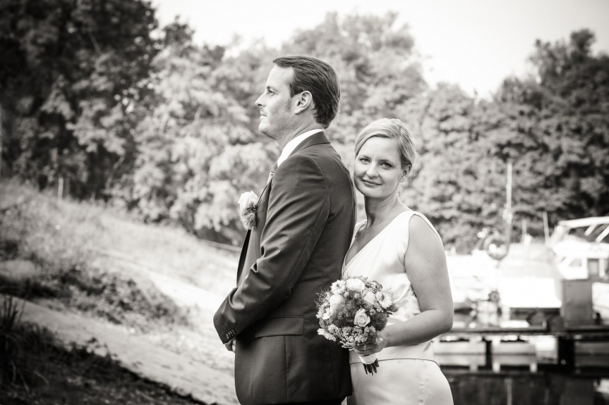 Mirko und Wiebke Hochzeit am Rhein in Düsseldorf » Fotografin für